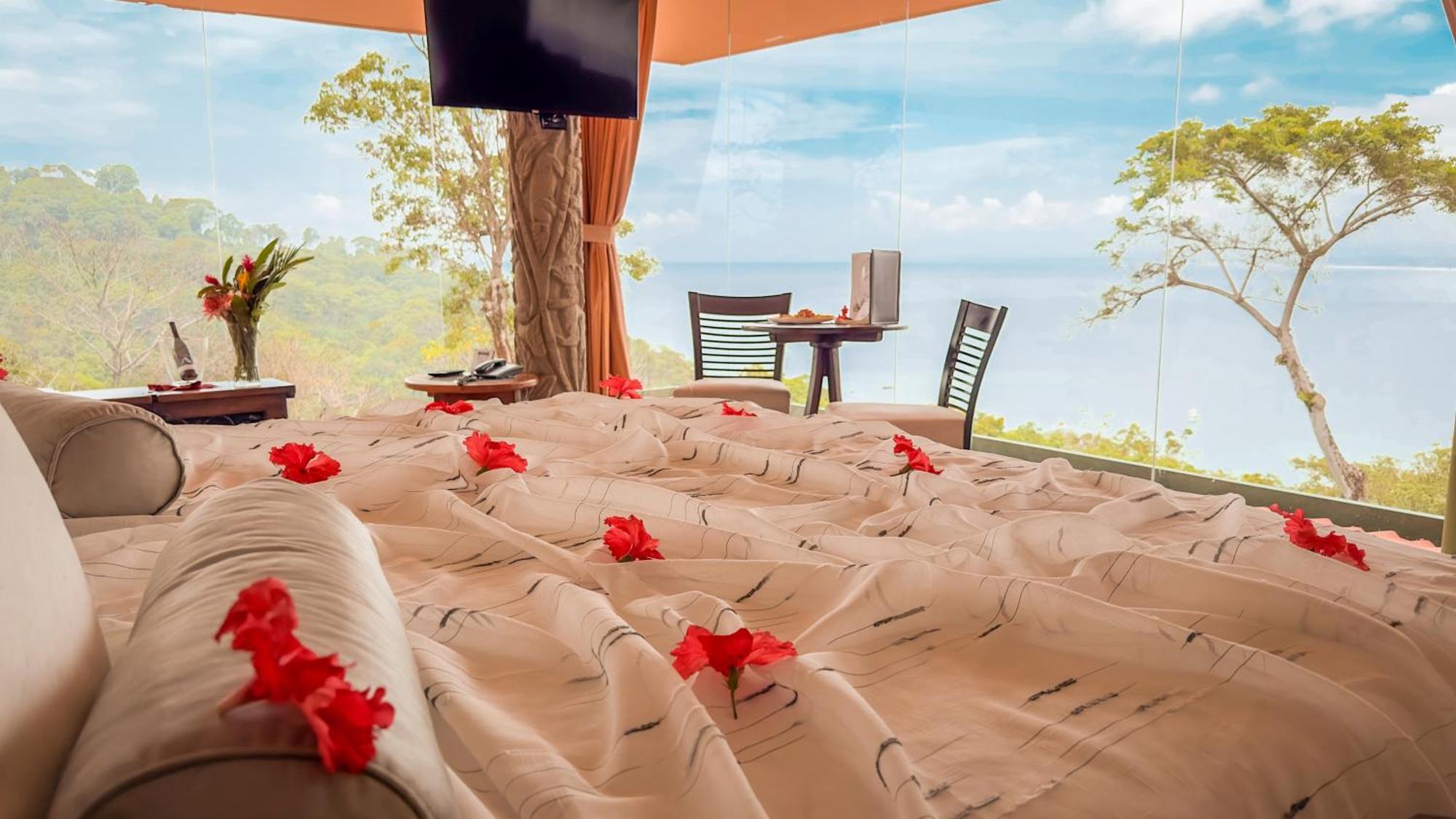Issimo Suites (Adults Only) Мануэль-Антонио Экстерьер фото