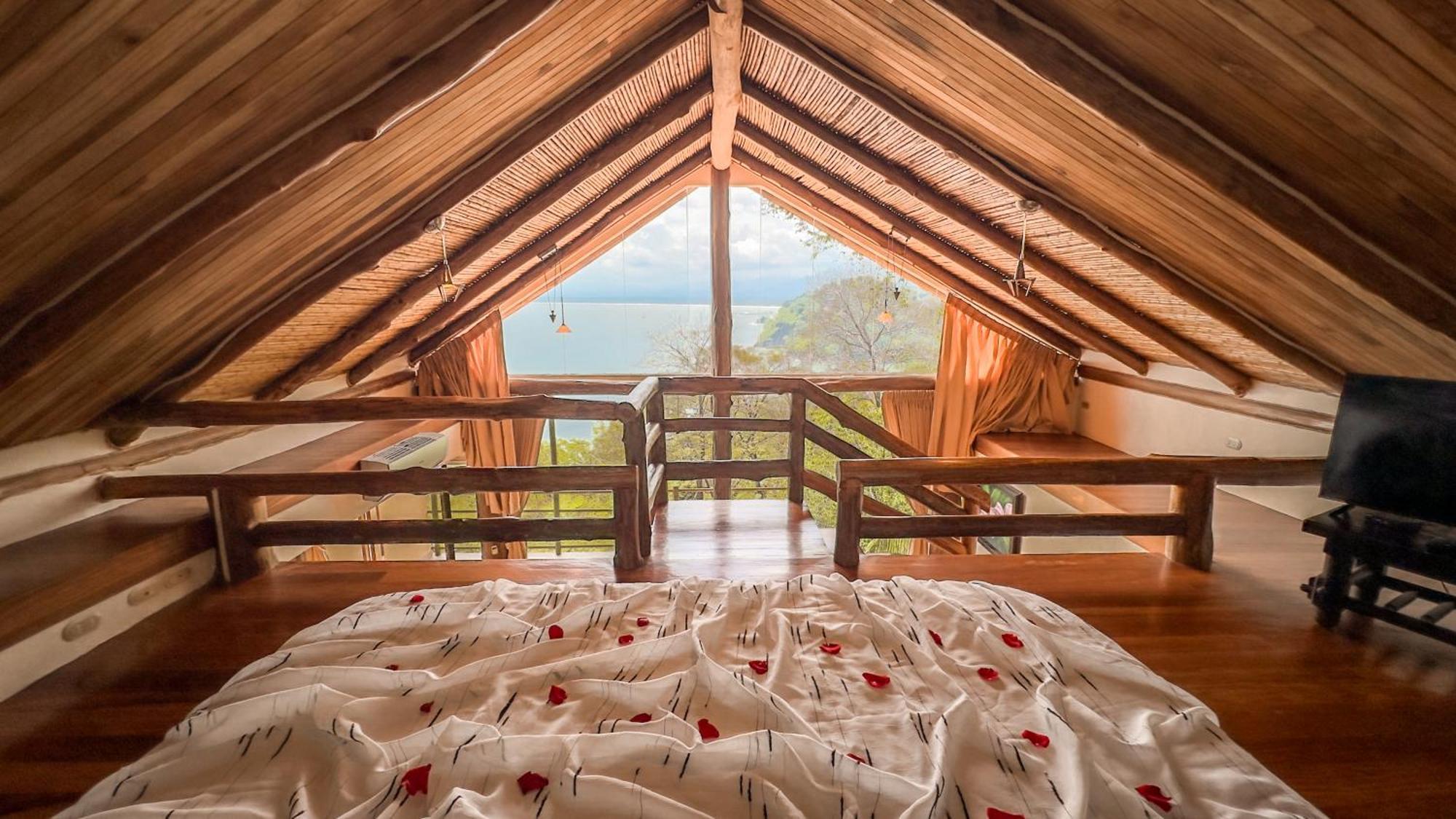 Issimo Suites (Adults Only) Мануэль-Антонио Экстерьер фото